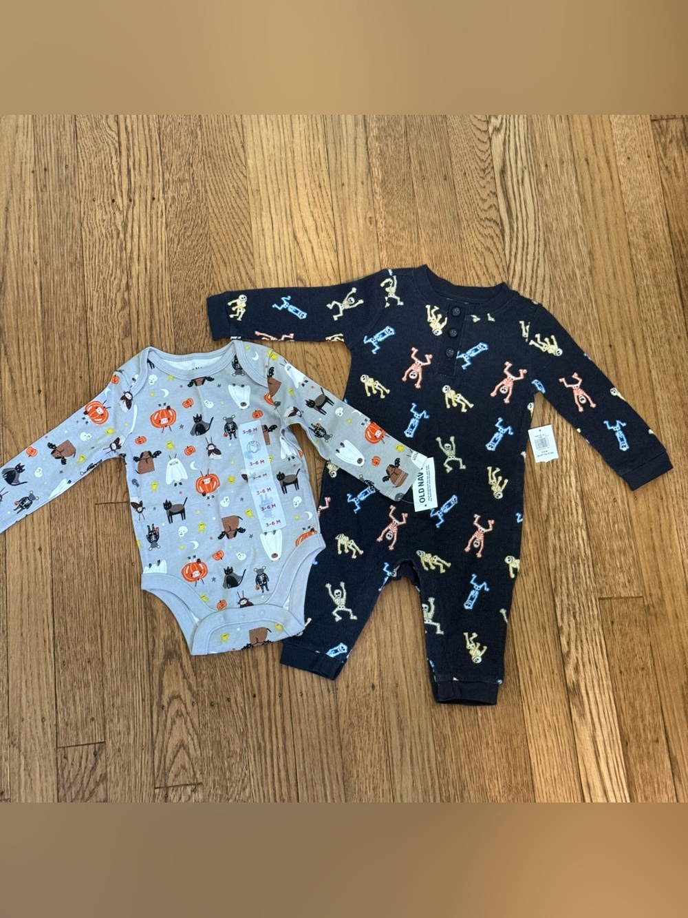 NWT (2) Old Navy Navy Hallo Print Long-Sleeve One-Piece & Onsies sz3-6 month
